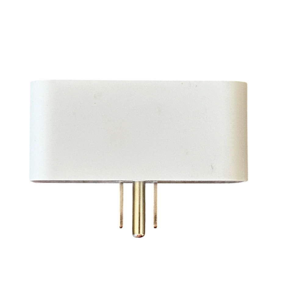 Amazon White Smart Plug Adapter - Picture 3 of 4